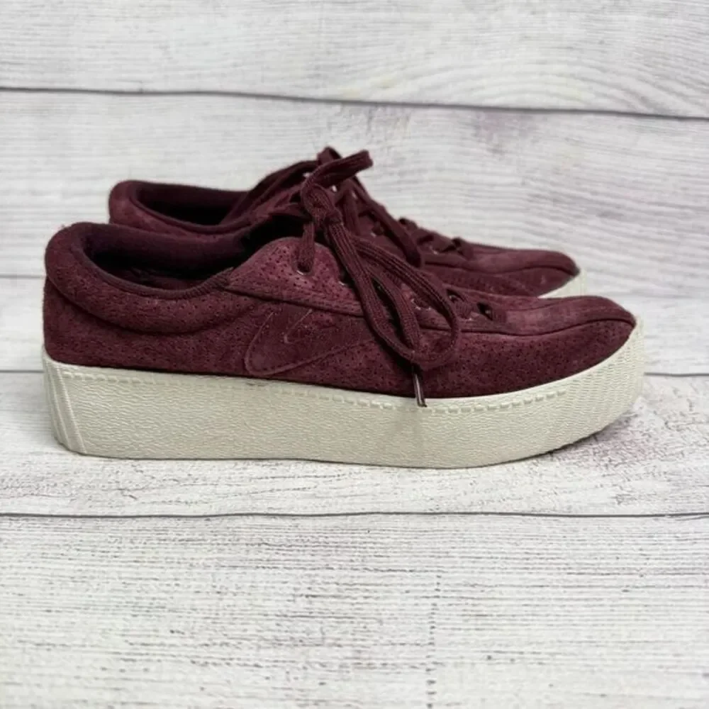 Tretorn Platform Sneakers Suede Burgundy Casual Shoes Women's Size‎ 5.5